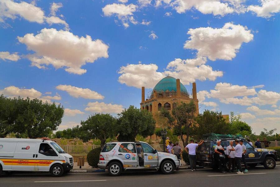 اظهار شگفتی جهانگردان رالی تور جاده ابریشم از زیبایی‌های ایران